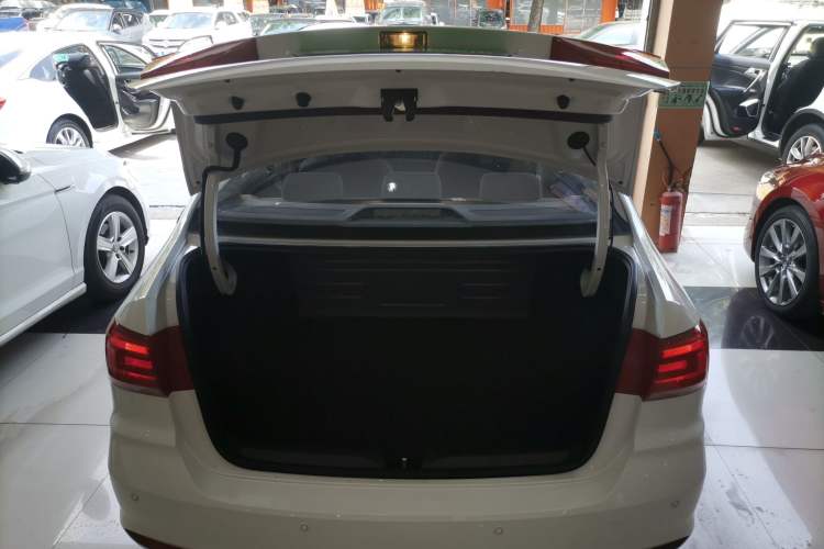 Used Volkswagen Santana 2019 1.5L Automatic Fashion Edition China VI
