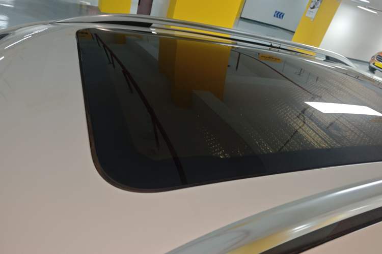 Used Zotye Domy X5 2015 1.5T CVT ZhiXian Trim China V Standard