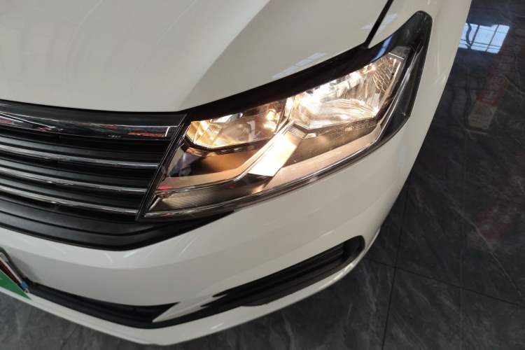 Used Volkswagen Lavida 2019 Lavida Start 1.5L Manual Fashion Edition China VI Standard