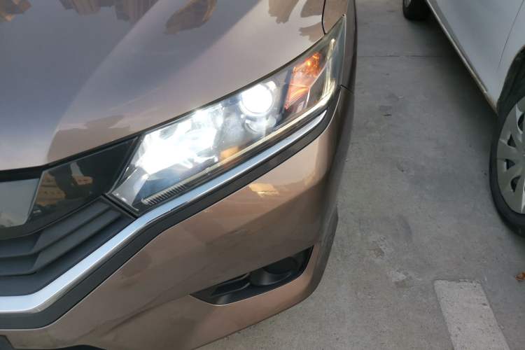 Used Honda Greiz 2016 1.5L CVT Classic Edition
