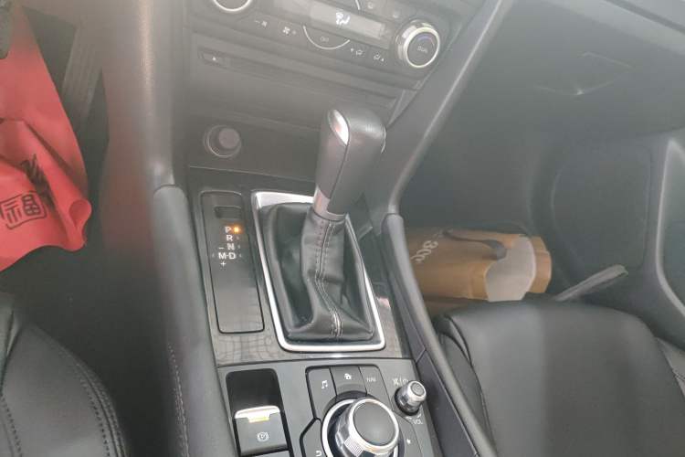 Used Mazda Mazda 3 Axela 2017 Sedan 1.5L Automatic Luxury Model Emission Standard China V
