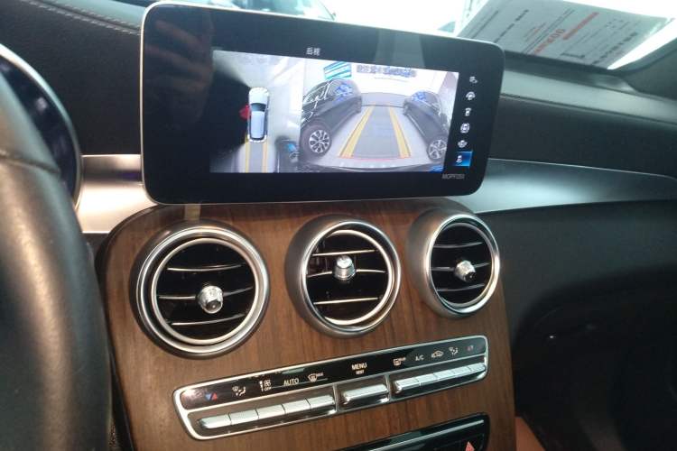 Used Mercedes-Benz GLC 2020 GLC 300 L 4MATIC Luxury Model
