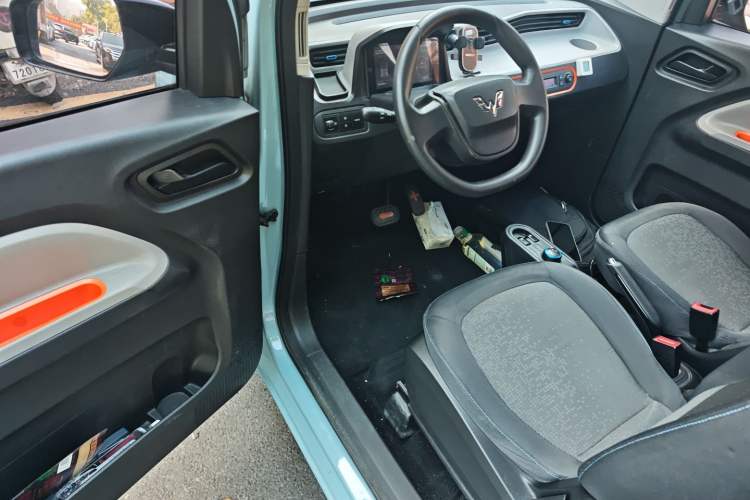 Used Wuling Hongguang MINIEV 2020 Freedom Version Lithium Iron Phosphate