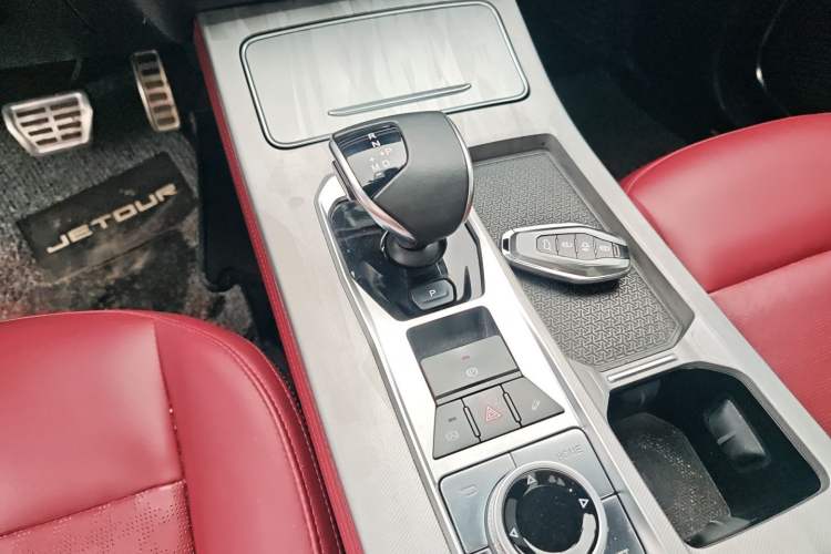 Used JETOUR X70 PRO 2023 1.6T DCT Enjoy PRO 7-Seater