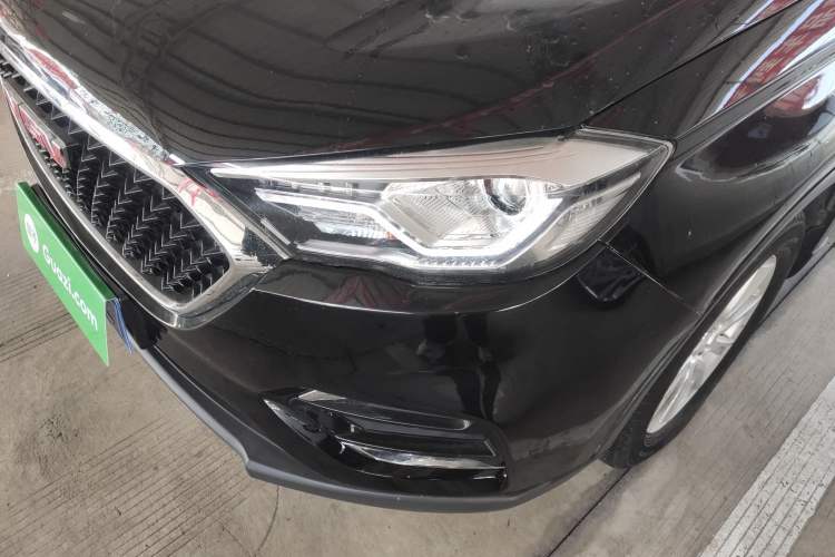 Used Sinotruk VGV U70 2020 1.5T Manual Comfort Edition 7 Seats