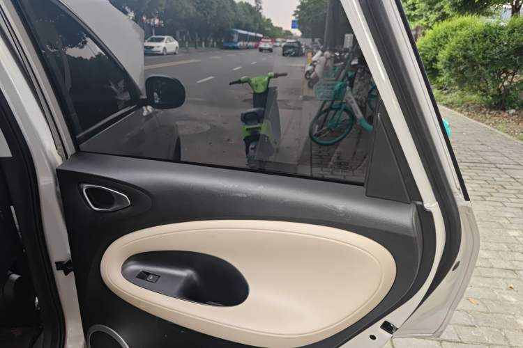 Used Wuling Bingo 2023 333 km Fast-Share Version
