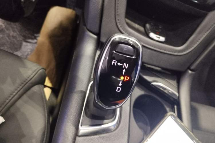 Used Cadillac XT5 2016 25T Luxury Model
