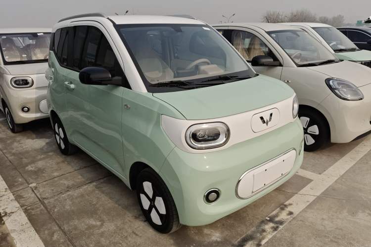 Used Wuling Hongguang MINIEV 2024 3rd Generation 215km Advanced Version
