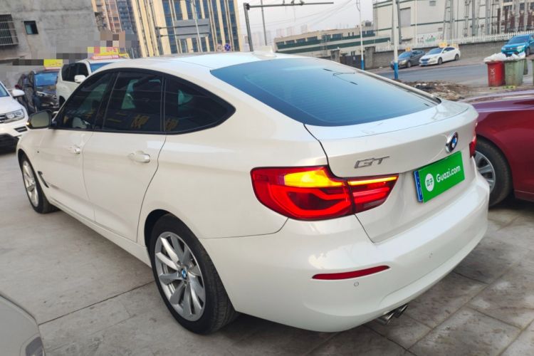 Used BMW 3 Series GT 2018 320i Sport Edition