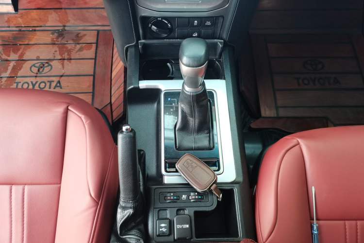 Used Toyota Prado 2018 3.5L Automatic TX-L NAVI with Rear-Mounted Spare Tire
