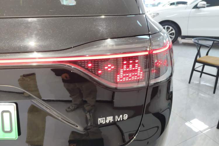 Used Hima AITO M9 2024 Range-Extended Max Edition 42 kWh 5-Seater Version
