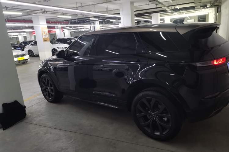 Used Land Rover Range Rover Evoque 2023 Aurora L 249 PS Luxury Edition
