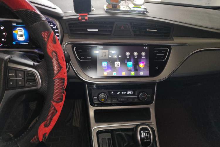 Used Geely Auto Emgrand GL 2018 1.4T Manual Elite Smart Connectivity Version