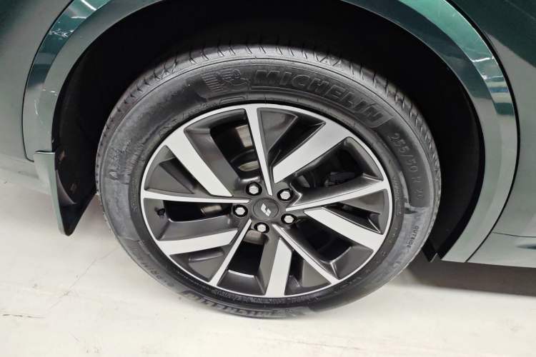 Used Li Auto L8 2023 Pro Model
