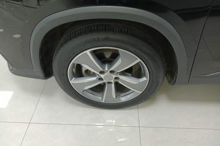 Used Geely Auto Haoyue L 2023 2.0T DCT Prestige Edition
