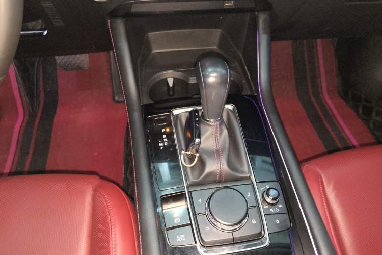 Used Mazda Mazda 3 Axela 2023 2.0L Automatic ZhiZhen Edition
