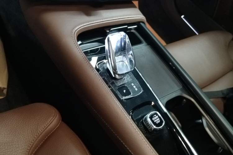 Used Volvo S90 2024 B5 Zhiyuan Luxury Edition