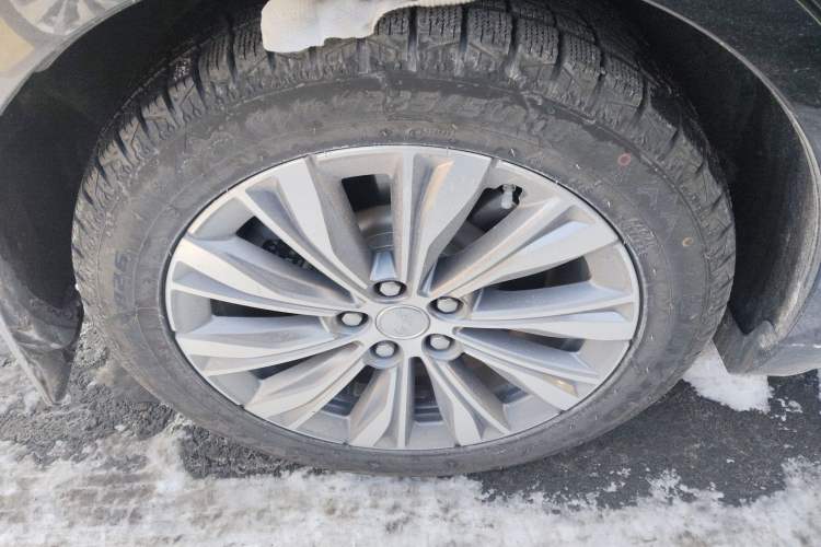 Used Hongqi E-QM5 2024 610 km PLUS