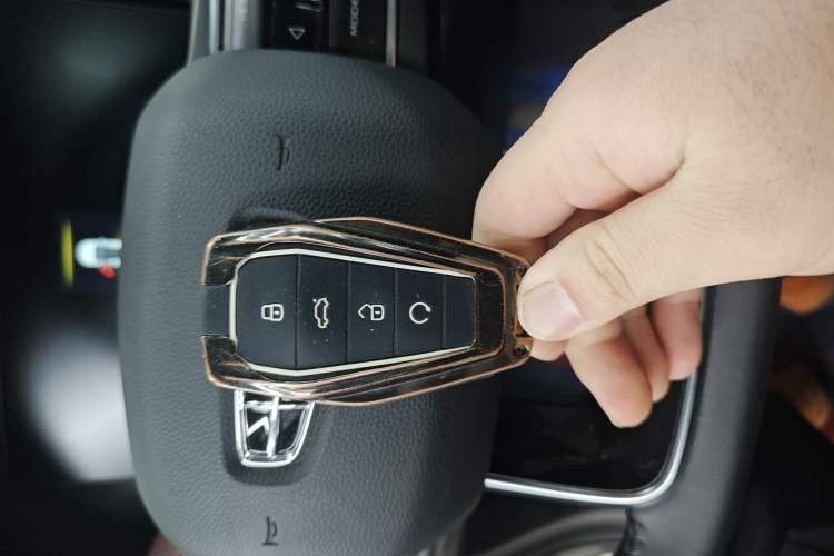 Used Geely Auto Haoyue 2022 1.8TD DCT Luxury 7-Seater