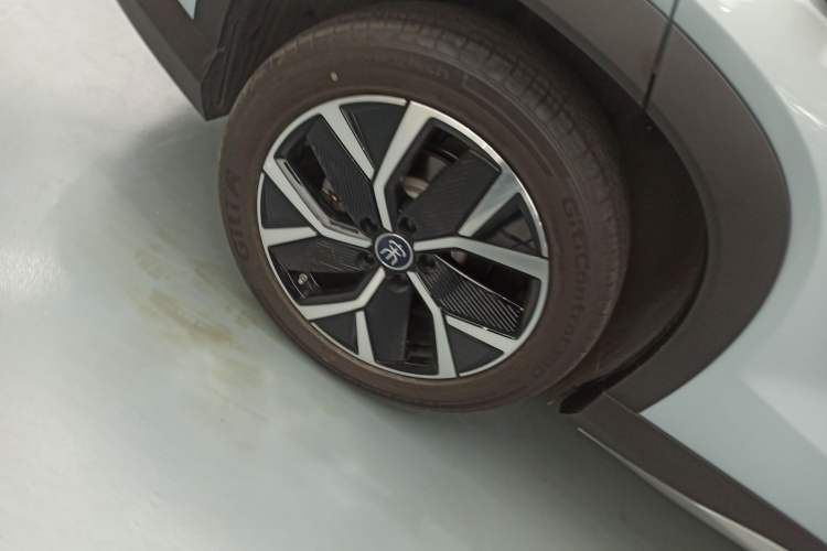 Used BYD Song L DM-i 2025 Intelligent Driving Version 160 km Beyond-Range Type
