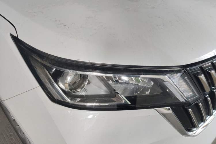Used Wuling Jiachen 2022 1.5T CVT Smart Luxury Version
