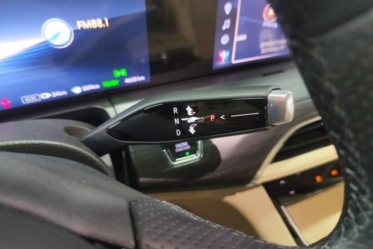 Used Buick GL8 New Energy 2025 Lu Shang Smart Enjoyment Edition 7-Seater
