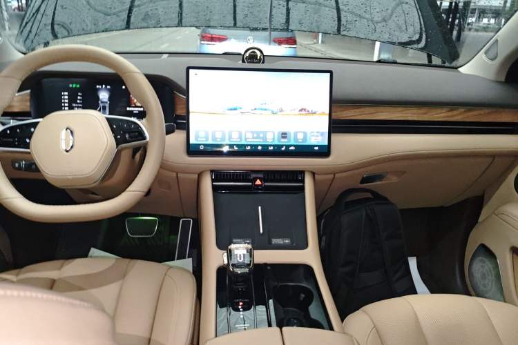 Used Hima AITO M7 2024 1.5T Intelligent Driving 4WD Pro Edition 6 Seats
