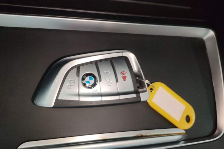 Used BMW 2 Series 2018 220i Convertible Coupe Sports Design Package
