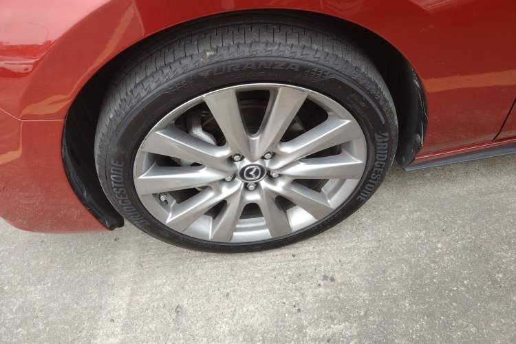 Used Mazda Mazda 3 Axela 2021 2.0L Automatic ZhiZun Edition