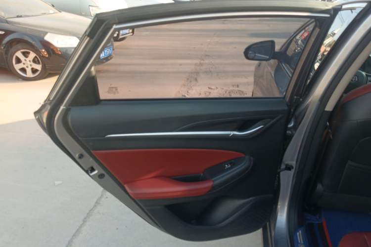 Used Changan Eado 2020 PLUS Blue Whale NE 1.4T GDI DCT Flagship Model
