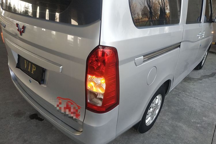 Used Wuling Rongguang V 2019 1.5L Standard Version China VI LAR
