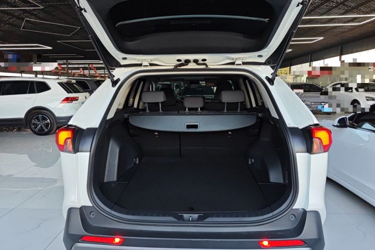 Used Toyota RAV4 2020 2.0L CVT Two-Wheel Drive Fashion Edition