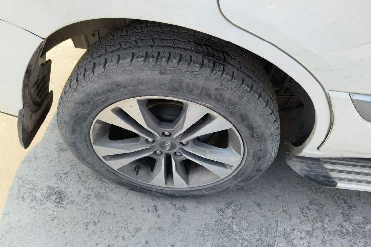 Used Chery Tiggo 3 2015 1.6L Manual Zhishang Commemorative Edition