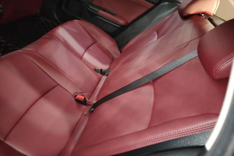 Used Honda Civic 2016 180TURBO CVT Comfort Version
