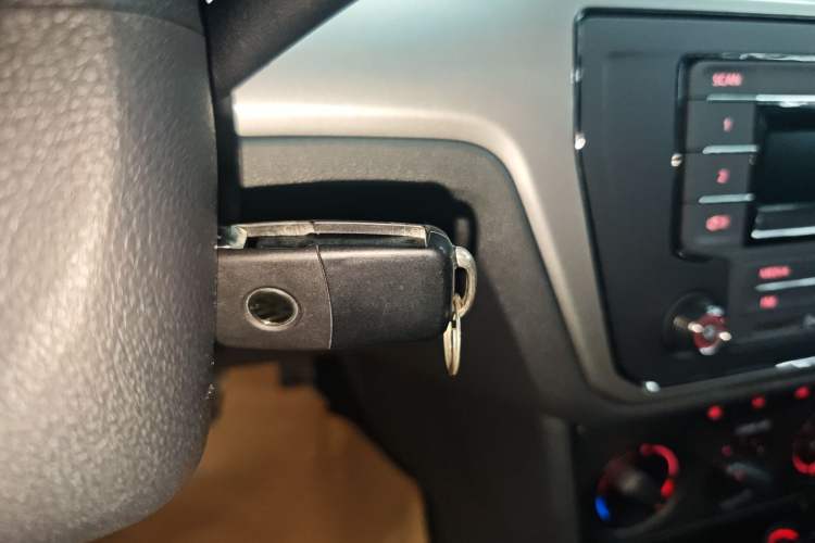 Used Volkswagen Lavida 2019 Lavida Start 1.5L Automatic Trendy Version China VI Standard