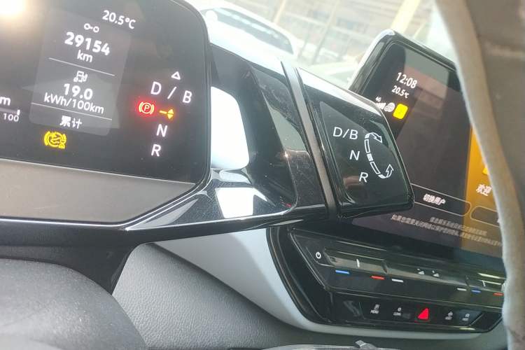 Used Volkswagen ID.4 X 2022 Pure Smart Edition
