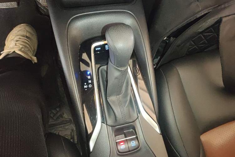 Used Toyota Levin 2022 185T CVT Luxury Edition
