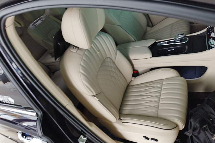 Used VOYAH Dream 2022 Low-Carbon Edition Dream+ Smart Enjoyment Package
