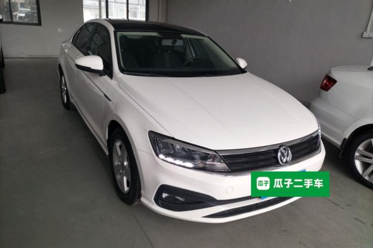 Used Volkswagen Lamando 2019 230TSI DSG Fashion Edition China V Standard
