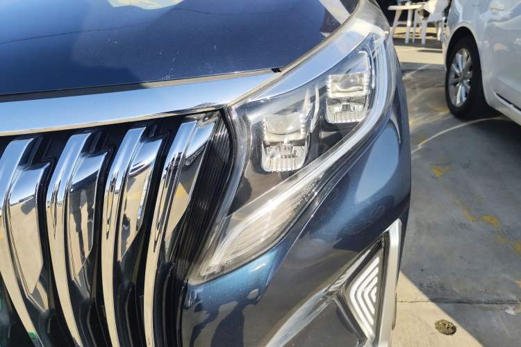 Used GAC Trumpchi M8 2018 320T Luxury Edition
