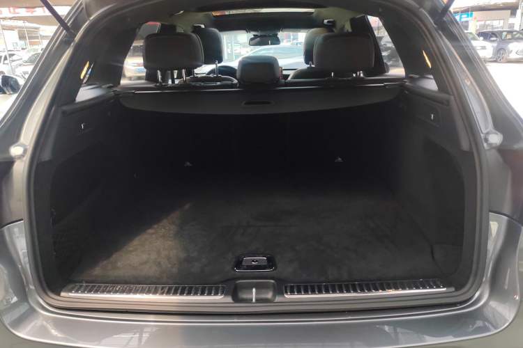 Used Mercedes-Benz GLC 2018 GLC 300 4MATIC Sport Edition
