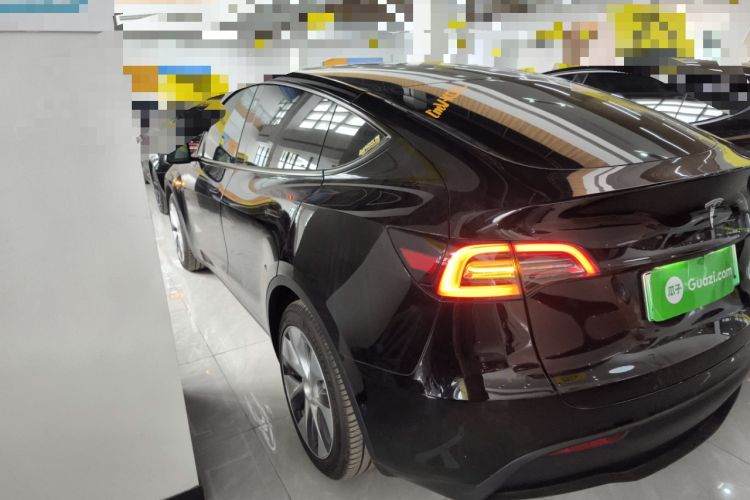 Used Tesla Model Y 2021 Standard Range Rear-Wheel Drive Version
