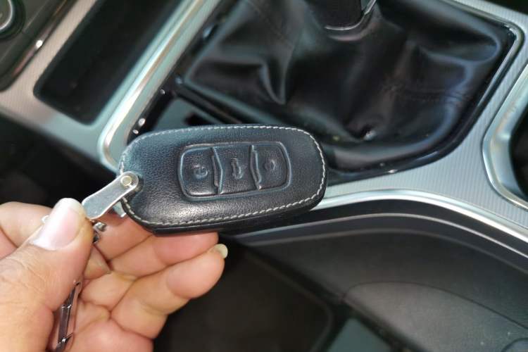 Used Geely Auto Emgrand GL 2018 1.8L Manual Elite Smart Connectivity Version
