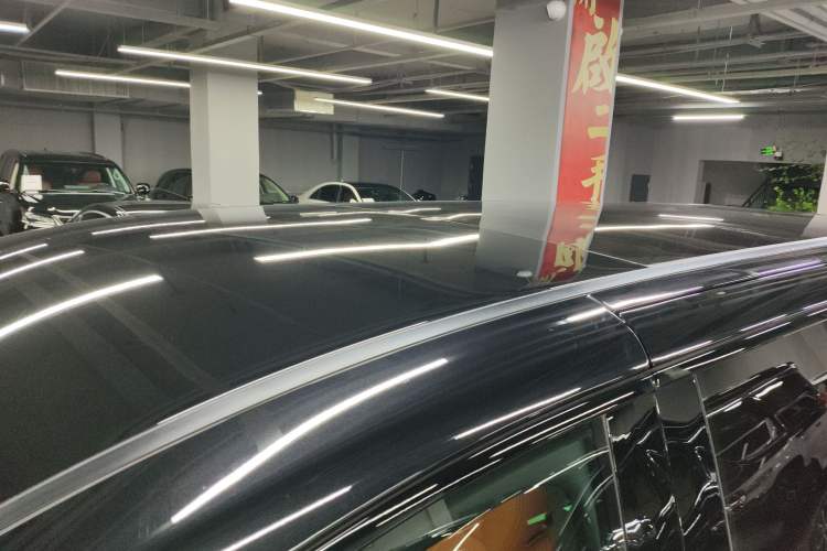 Used  LEVC L380 2024 140-Degree 6-Seater All-Wheel-Drive Ultra
