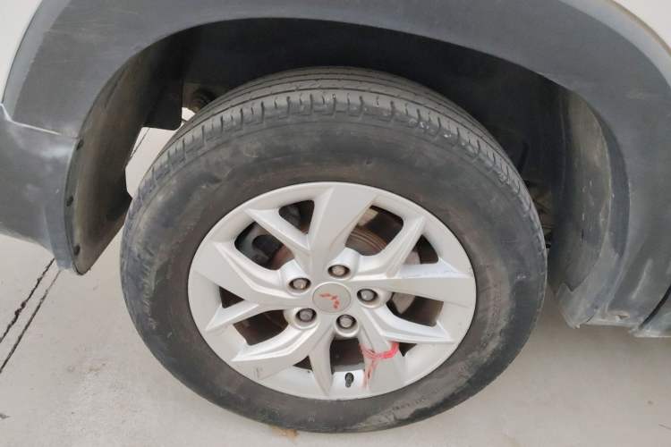 Used Wuling Hongguang S3 2018 1.5L Manual Comfort Model China V Standard