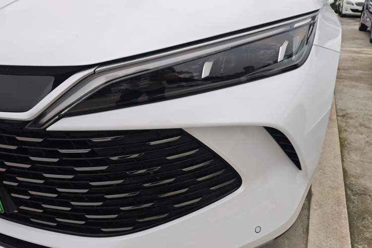 Used BYD Qin L 2024 DM-i 120KM Excellence Model
