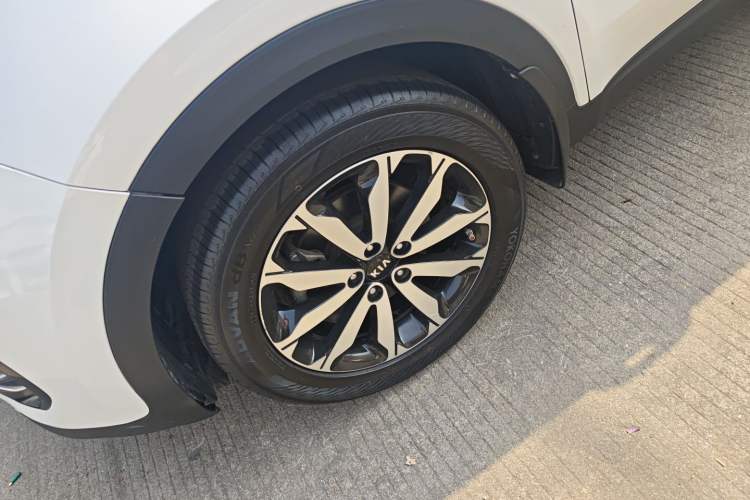 Used Kia KX5 2016 2.0L Automatic 2WD GLS