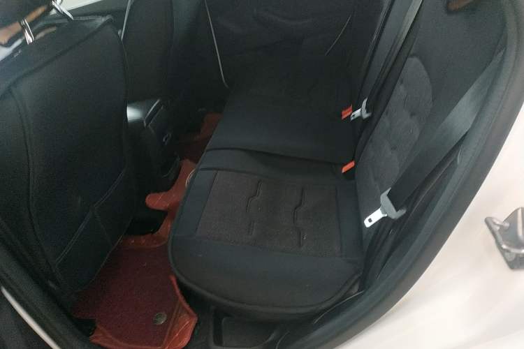 Used Ford Focus 2018 Hatchback Classic 1.6L Automatic Comfort Plus SmartDrive Edition