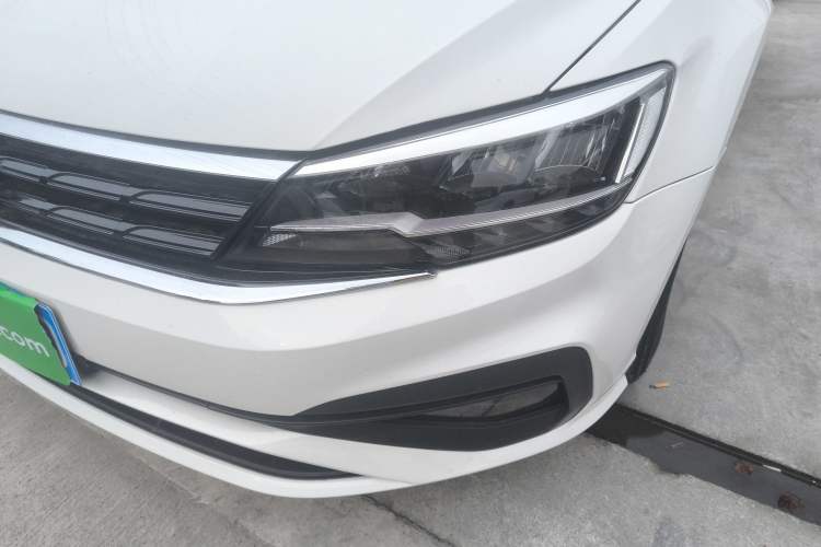 Used Volkswagen Lamando 2019 230TSI DSG Fashion Edition China VI
