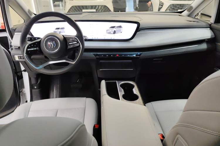 Used Buick GL8 2025 Lu Zun Deluxe Edition
